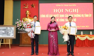 Điều động, chỉ định, bổ nhiệm nhiều vị trí cán bộ chủ chốt ở 4 tỉnh
