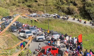 Du khách nườm nượp đến Hà Giang du xuân