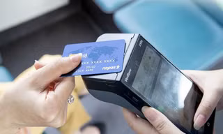 'Bắt trend' thanh toán không tiền mặt, giao dịch online tăng vọt