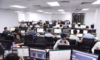 'Nóng' cuộc đua tăng vốn của công ty chứng khoán