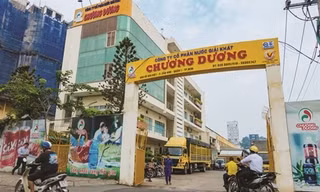 Cổ phiếu doanh nghiệp ‘vang bóng một thời’ sắp phải rời sàn