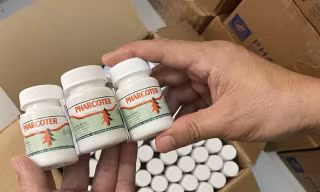 Triệt phá đường dây sản xuất thuốc giả quy mô lớn