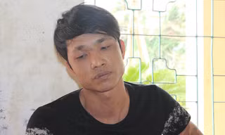 Khởi tố đối tượng đá vào người cán bộ y tế đang mang bầu