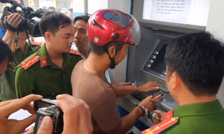 Khởi tố 3 người Trung Quốc trộm thông tin thẻ ATM chiếm đoạt tài sản