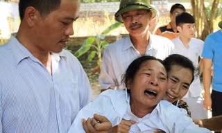 9 ngư dân tàu cá Nghệ An mất tích: Tang thương quê nghèo
