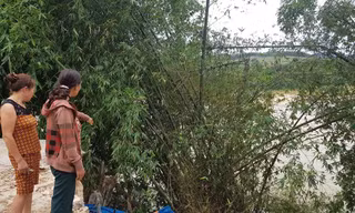 Hàng chục hộ dân Nghệ An sống bên 'miệng hà bá'