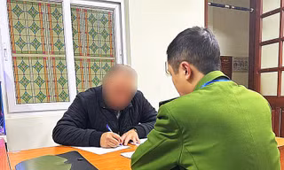 Xử phạt người đàn ông dựng bãi trông xe trái phép ở khu vực hồ Hoàn Kiếm