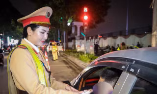 Xử phạt hơn 2.000 'ma men' trong ngày thứ hai nghỉ Tết Dương lịch