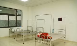 Căn phòng "bay lắc" trong bệnh viện tâm thần.