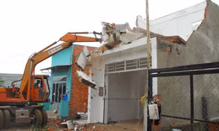 Phó Chủ tịch TPHCM Võ Văn Hoan: 'Đầu nậu, cò đất xây lụi xã phường biết hết'