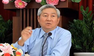 TPHCM yêu cầu lãnh đạo không đi nước ngoài như... đi chợ