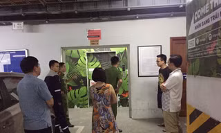 Công an có mặt tại hiện trường vụ việc.