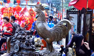 25 triệu một con gà đúc đồng 'khủng'