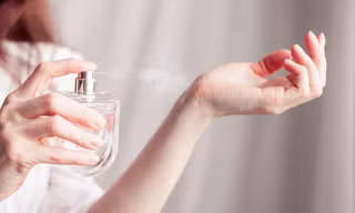 Mùi ở phụ nữ khiến đàn ông đắm đuối?