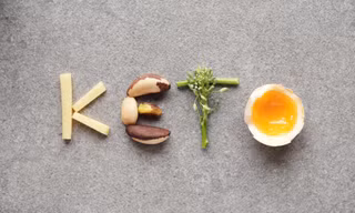 Người bệnh ung thư có nên theo chế độ ăn keto không?