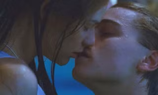 Để không kiệt sức vì sex khi trời nóng