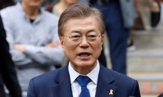 Tổng thống Hàn Quốc Moon Jae In