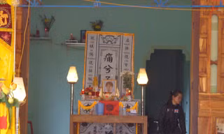 Di ảnh nạn nhân