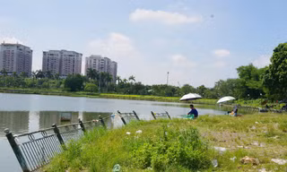 Công viên rộng 15 ha bỏ hoang ở Hà Nội, dân không dám vào vì sợ rắn rết