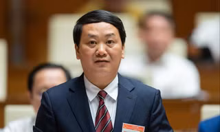 Bộ trưởng Hầu A Lềnh lần đầu ngồi 'ghế nóng': Điều quan trọng là nói thật, chia sẻ thật 