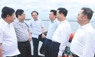 Tháo gỡ điểm nghẽn cho tăng trưởng