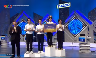 Nữ sinh Hà Tĩnh thi đấu xuất sắc, giành vòng nguyệt quế Đường Lên Đỉnh Olympia 