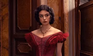 Nhan sắc ma mị của Deva Cassel - con gái đại minh tinh nước Ý Monica Bellucci
