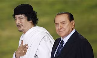 Ông Gaddafi từng viết thư cầu xin thủ tướng Ý