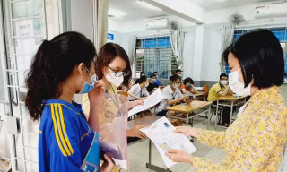Điểm chuẩn trúng tuyển khối ngành sư phạm ở TPHCM tăng cao