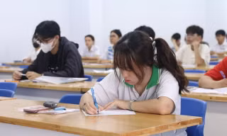 Thí sinh 'tố' bị mất oan 30 phút làm bài tại kỳ thi riêng lớn nhất cả nước