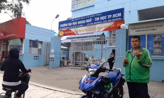 UBND TPHCM không công nhận hiệu trưởng trường ĐH Huflit