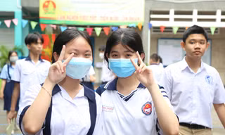 Đề thi Văn tuyển sinh lớp 10 tại TPHCM: Ấn tượng, mới lạ gây hứng thú
