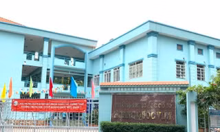 Nữ giáo viên uống thuốc ngủ tự tử trước hội đồng kỷ luật bị đề xuất thôi việc