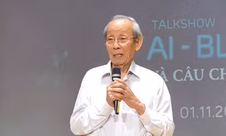 Ra mắt hồi ký 'Đã là thuyền phải ra khơi' của nguyên Bộ trưởng Giáo dục Trần Hồng Quân