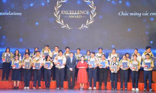 Hơn 600 em học sinh nhận chứng chỉ phổ thông quốc tế Pearson Edexcel