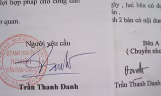 Vợ chồng ông Quốc đã sử dụng chữ ký giả mạo (phải) của ông Danh để sang nhượng 30 ha đất của DNTN Trần Thanh Danh