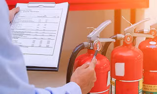 Đưa khách sạn chưa đảm bảo phòng cháy chữa cháy vào hoạt động, một công ty bị xử phạt