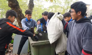 Đoàn viên, thanh niên Huế ra quân Chủ nhật xanh đón Tết 