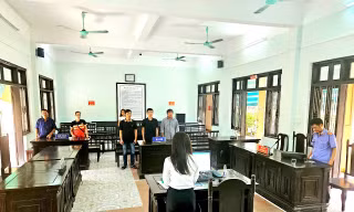 Nhân viên bảo vệ di tích chiếm đoạt hàng trăm vé tham quan Đại Nội Huế