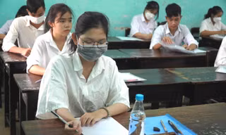 TT-Huế chưa xem xét tăng học phí các cấp học