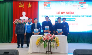 Tuổi trẻ TT-Huế tri ân Đại tướng Nguyễn Chí Thanh