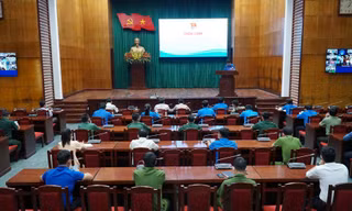 Quang cảnh diễn đàn tại điểm cầu Tỉnh ủy TT-Huế.