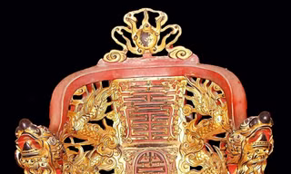Chiêm ngưỡng 4 hiện vật triều Nguyễn