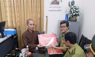 Ngăn chặn mua bán chim trời làm vật phóng sinh mùa lễ Phật đản