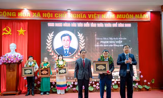 Vinh danh 10 công dân tiêu biểu tỉnh Thừa Thiên-Huế