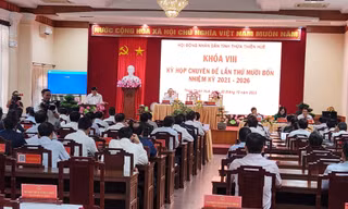 Bí thư Tỉnh ủy, Chủ tịch UBND tỉnh TT-Huế đạt số phiếu ‘tín nhiệm cao’ tuyệt đối