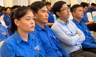 Xây dựng hình mẫu thanh niên Thừa Thiên-Huế thời kỳ mới