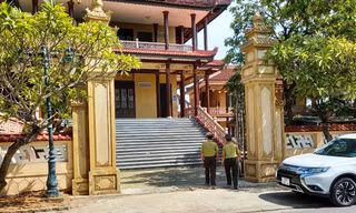 Kiểm lâm Huế tới hơn 70 chùa tuyên truyền không mua bán chim hoang dã dùng phóng sinh