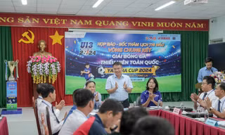 Khởi tranh vòng chung kết Giải bóng đá thiếu niên U13 toàn quốc 