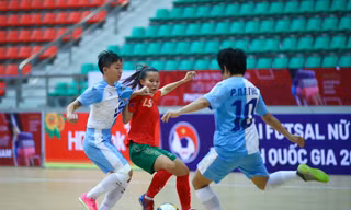 Giải futsal nữ VĐQG 2024: Thái Sơn Nam TP.HCM xây chắc ngôi đầu